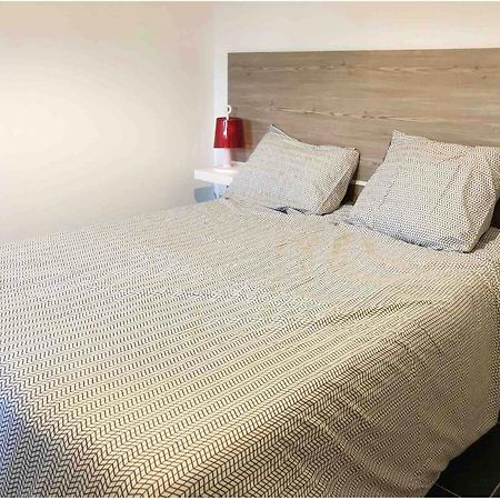 Appartements Meublees A Cote De L'Aeroport Marseille Provence Marignane Dış mekan fotoğraf