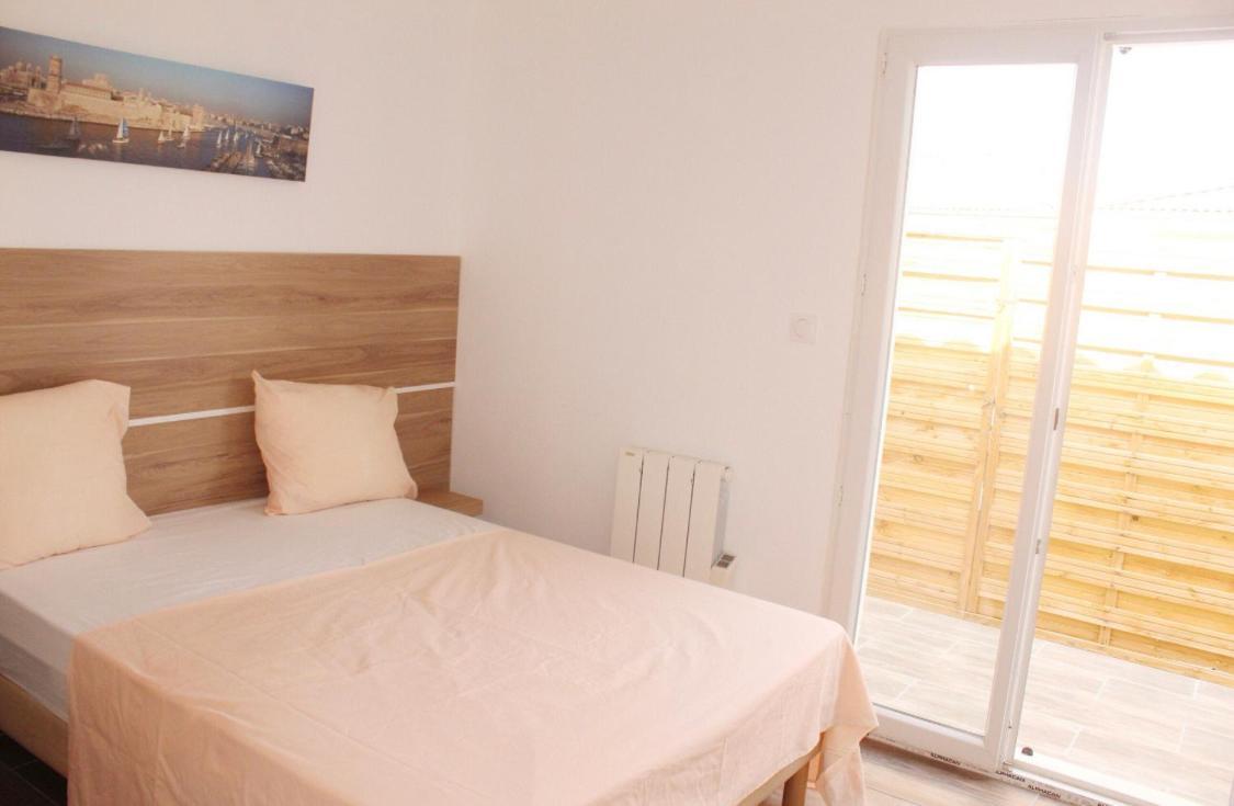 Appartements Meublees A Cote De L'Aeroport Marseille Provence Marignane Dış mekan fotoğraf