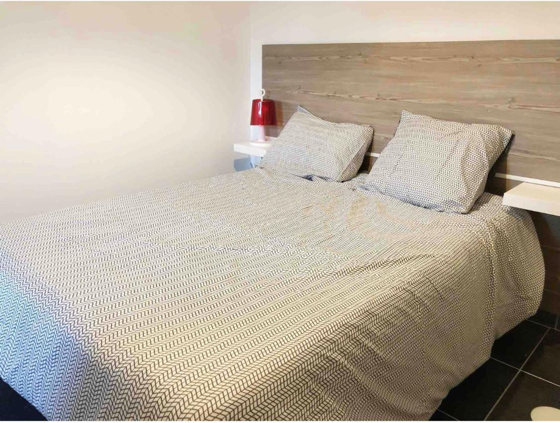 Appartements Meublees A Cote De L'Aeroport Marseille Provence Marignane Dış mekan fotoğraf